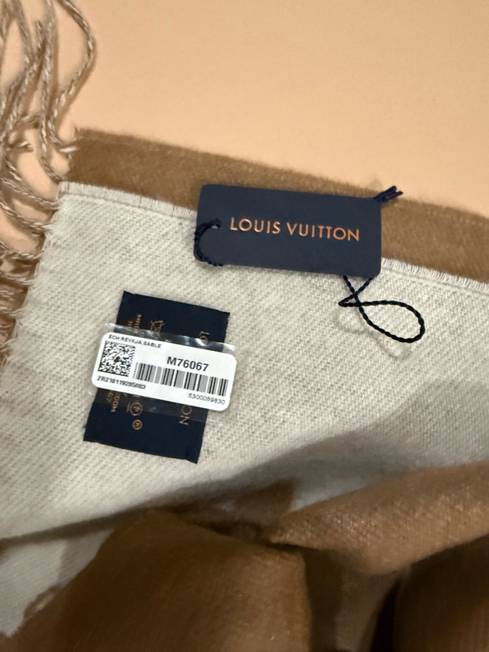 Louis Vuitton Tan and Cream Logo Fringe Scarf - Picture 2 of 4